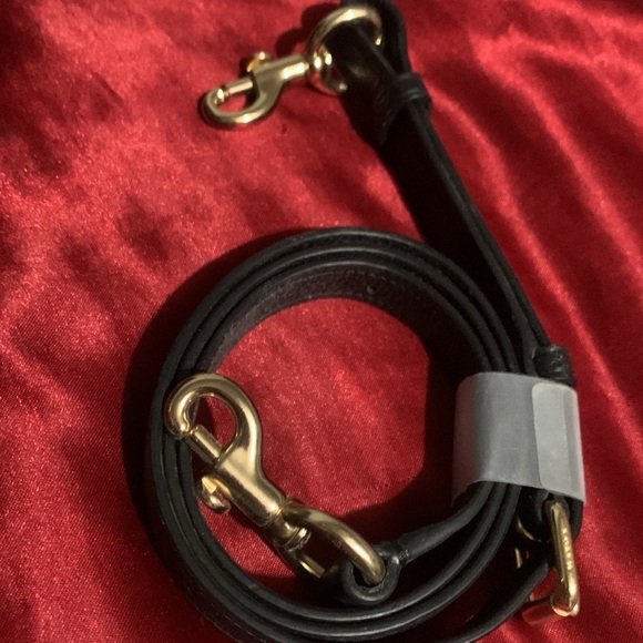 Coach Tote - Picture 13 of 14